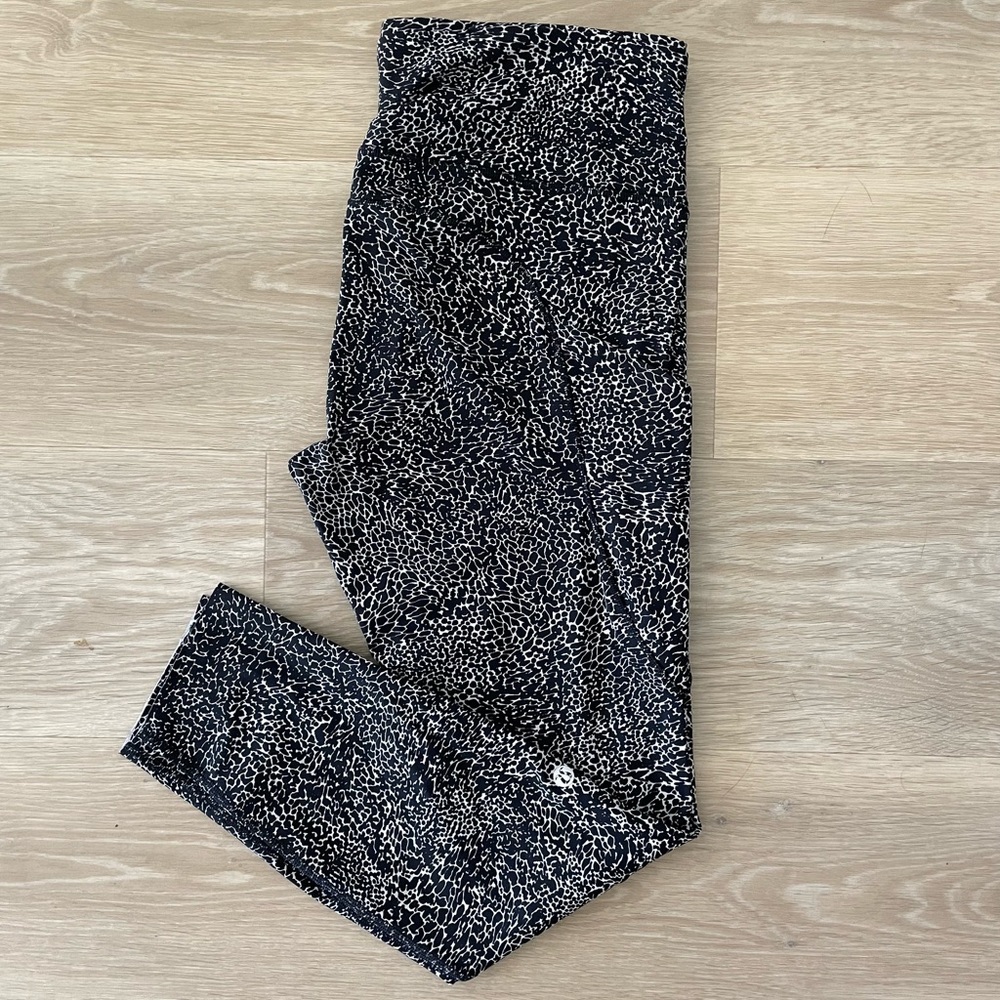 Lululemon athletica Black and White Patterned Leggings